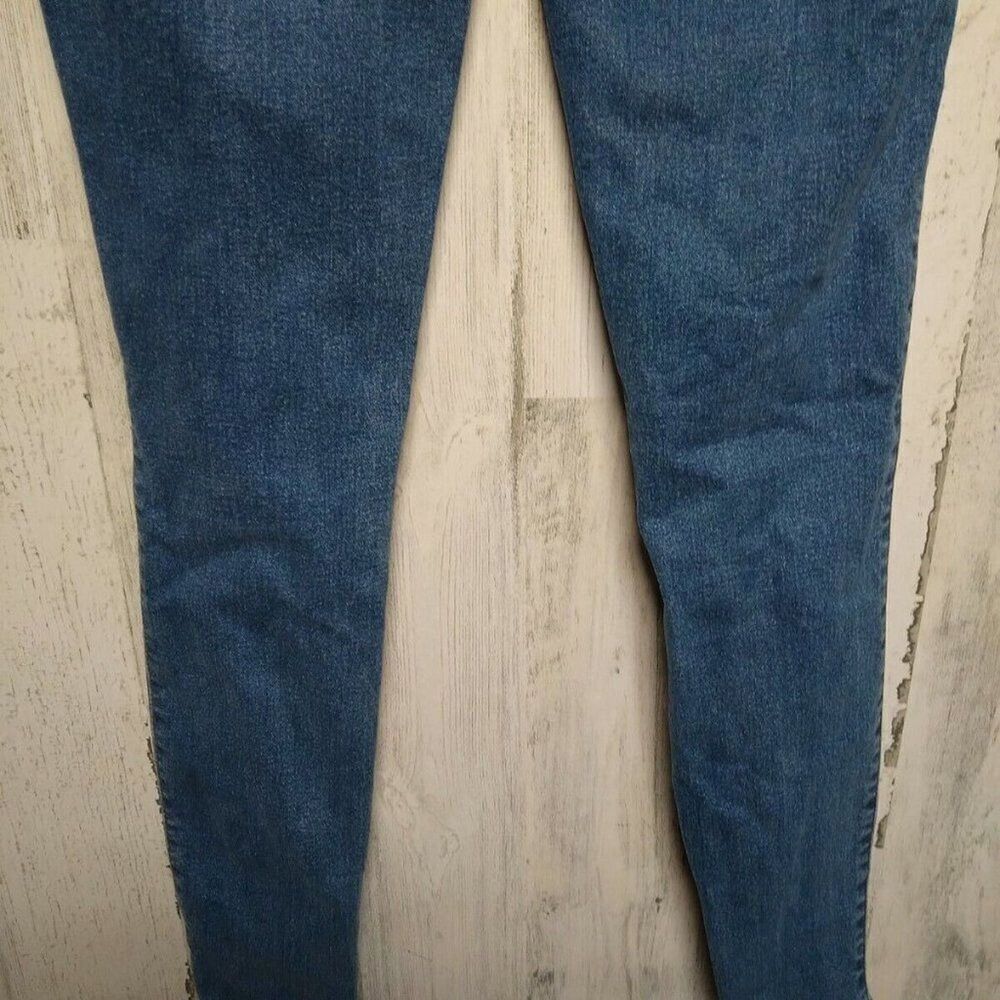 Abercrombie & Fitch Super Skinny High Rise 0R Embroidered Jeans - Picture 7 of 7